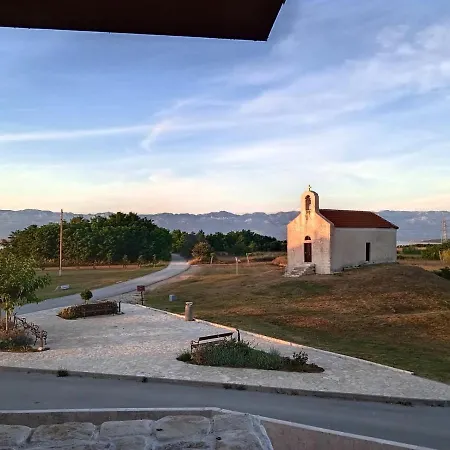 Casa Di Marco Privlaka (Zadar)